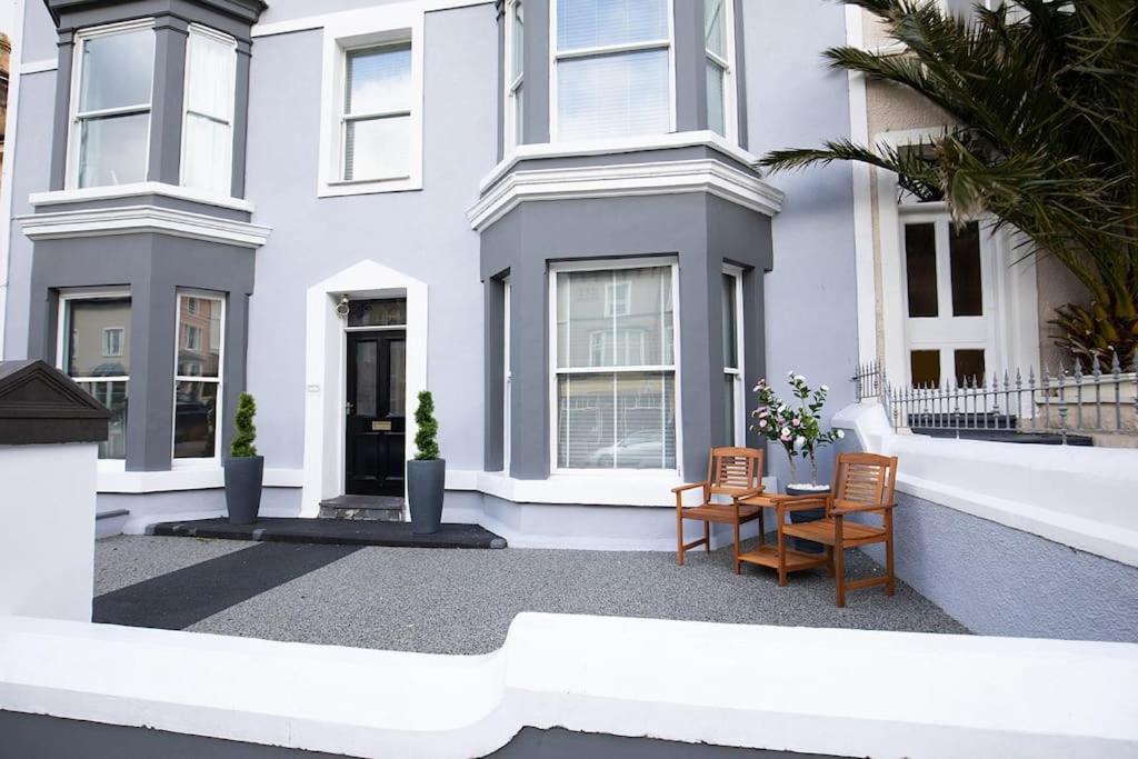 Grove House No.07 - Luxury Apartment Close To The Llandudno Beach المظهر الخارجي الصورة